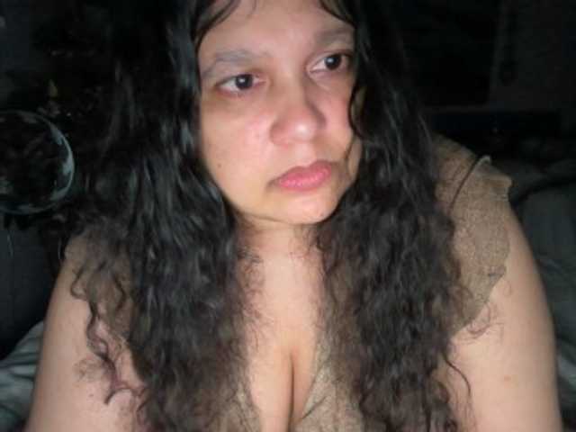 DUMBHOEMELANIE