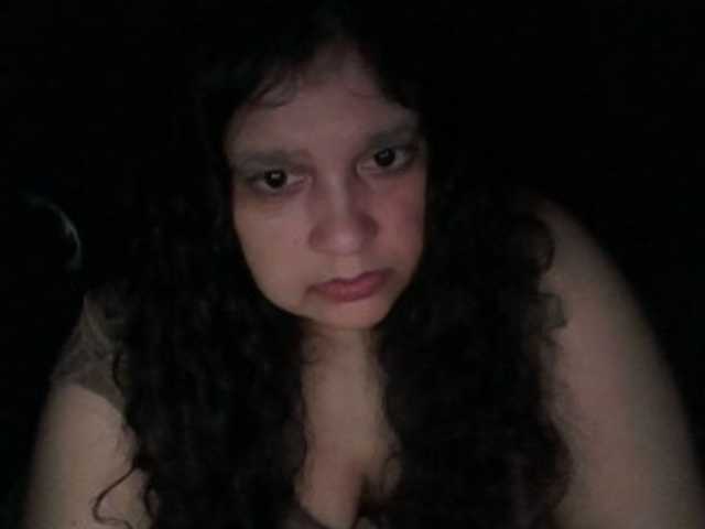 DUMBHOEMELANIE