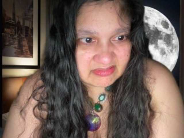 DUMBHOEMELANIE