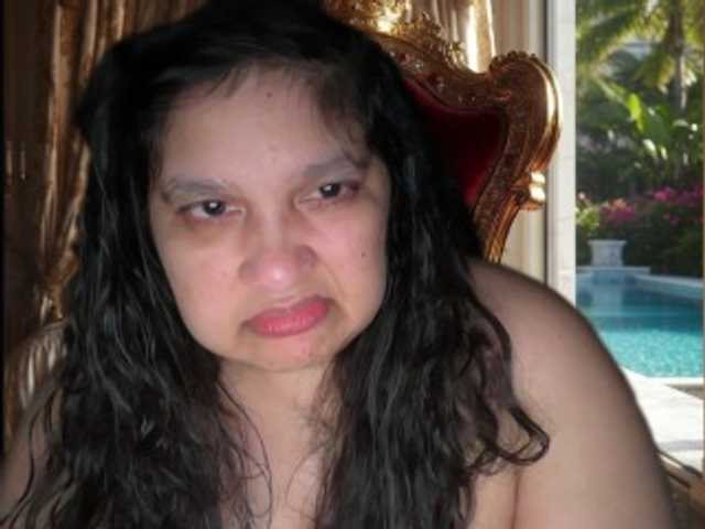 DUMBHOEMELANIE