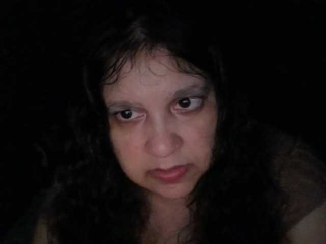 DUMBHOEMELANIE