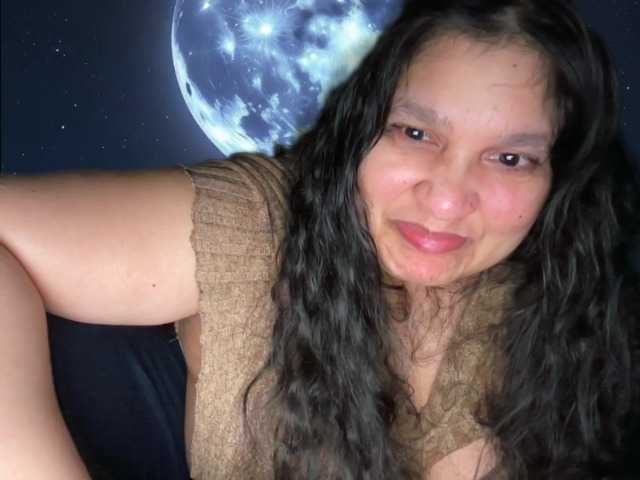 DUMBHOEMELANIE live cam on BongaCams