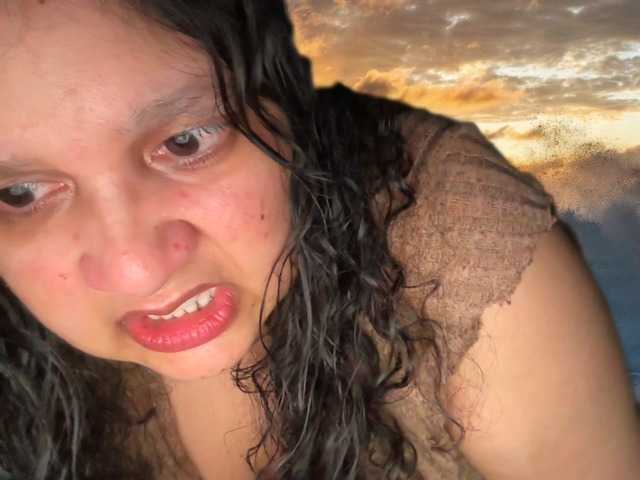 DUMBHOEMELANIE live cam on BongaCams