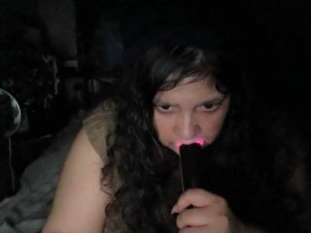 DUMBHOEMELANIE