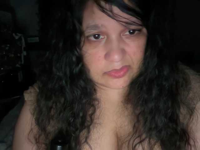 DUMBHOEMELANIE live cam on BongaCams
