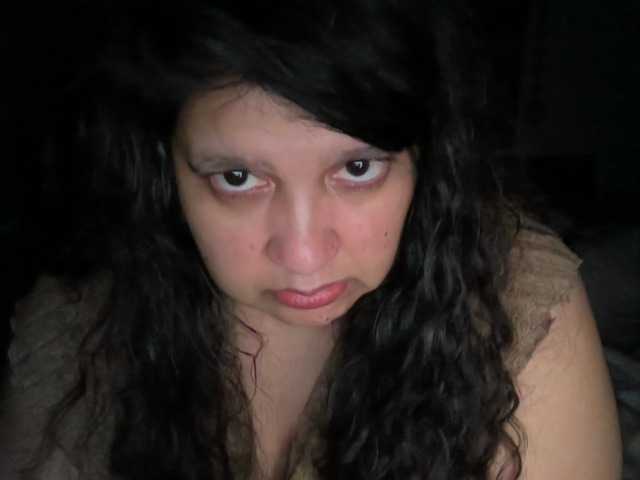 DUMBHOEMELANIE