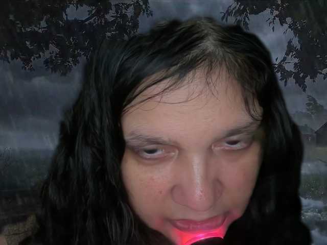 DUMBHOEMELANIE