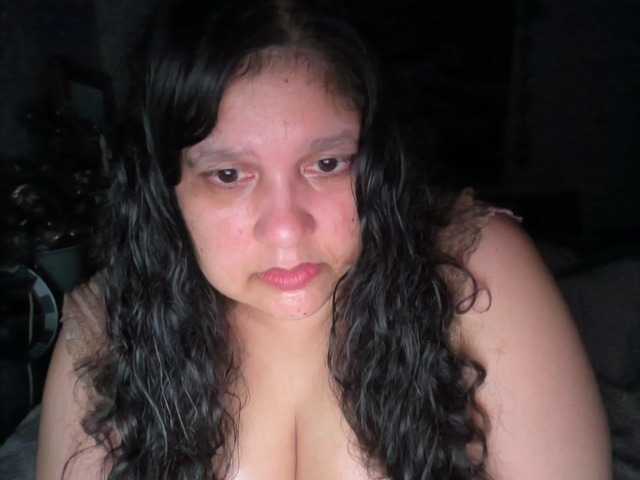 DUMBHOEMELANIE
