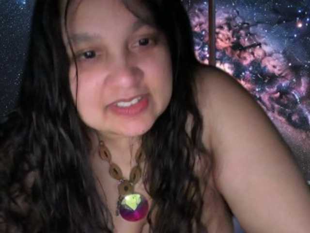 DUMBHOEMELANIE's BongaCams show and profile