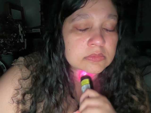 DUMBHOEMELANIE