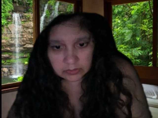 DUMBHOEMELANIE