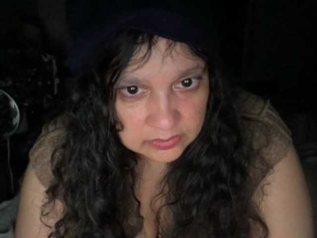 DUMBHOEMELANIE