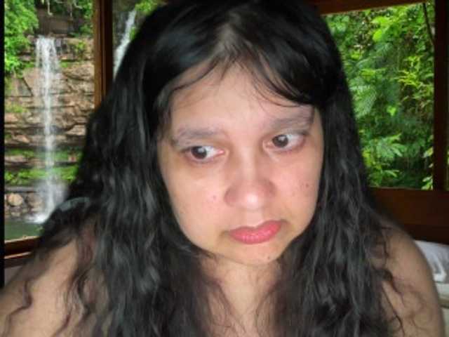 DUMBHOEMELANIE