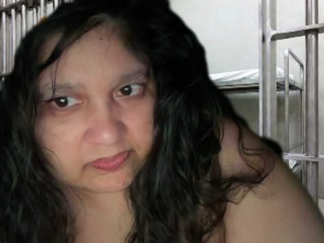 DUMBHOEMELANIE