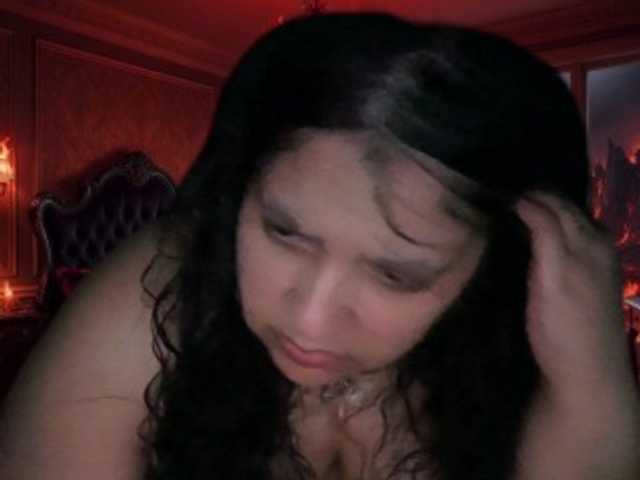 DUMBHOEMELANIE's BongaCams show and profile