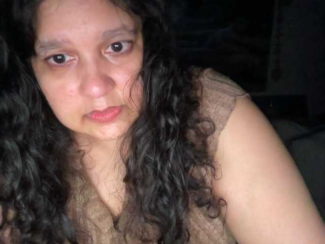 DUMBHOEMELANIE