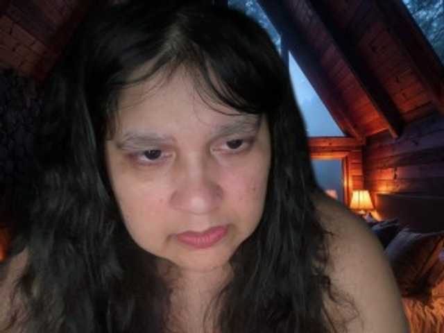DUMBHOEMELANIE