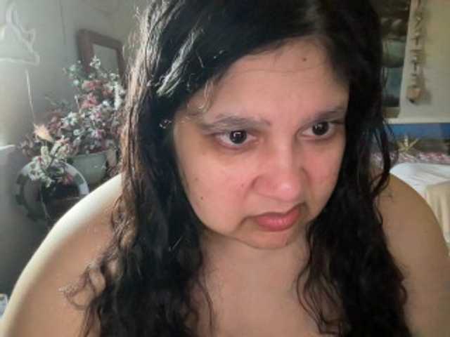 DUMBHOEMELANIE