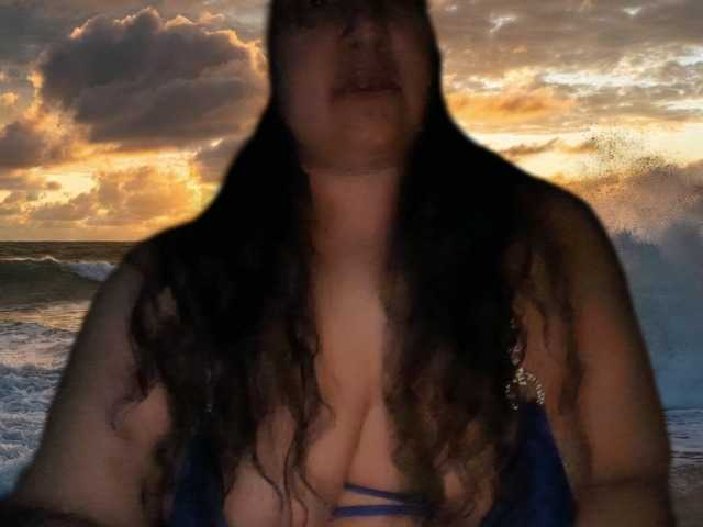 DUMBHOEMELANIE live cam on BongaCams