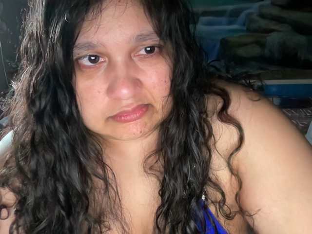 DUMBHOEMELANIE live cam