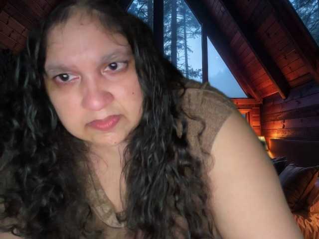 DUMBHOEMELANIE