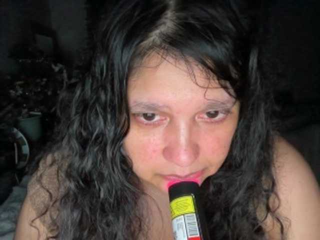 DUMBHOEMELANIE
