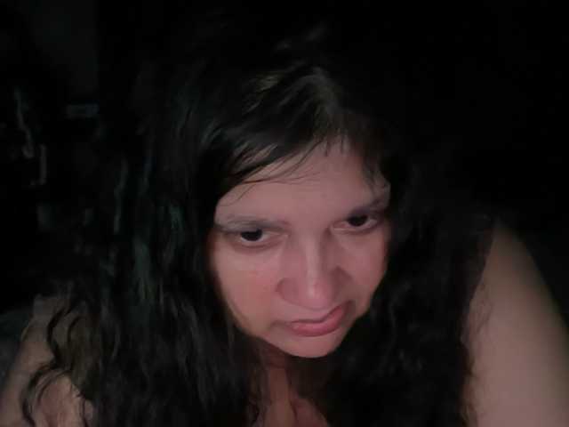 DUMBHOEMELANIE