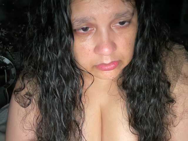 DUMBHOEMELANIE