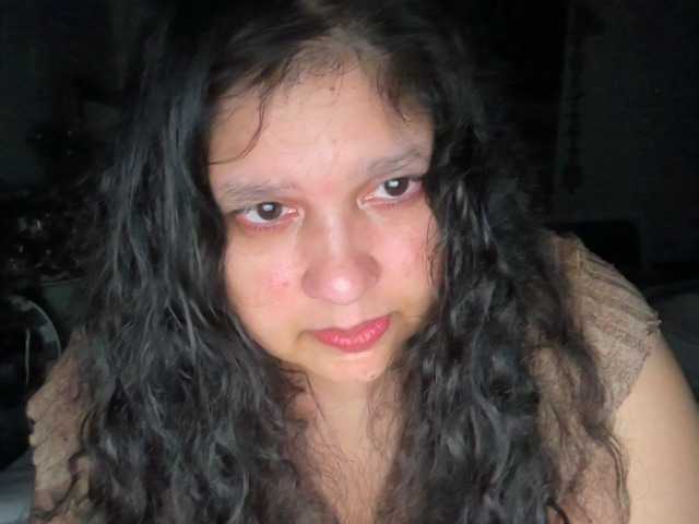 DUMBHOEMELANIE