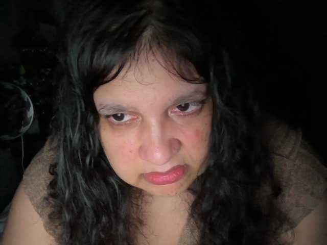 DUMBHOEMELANIE