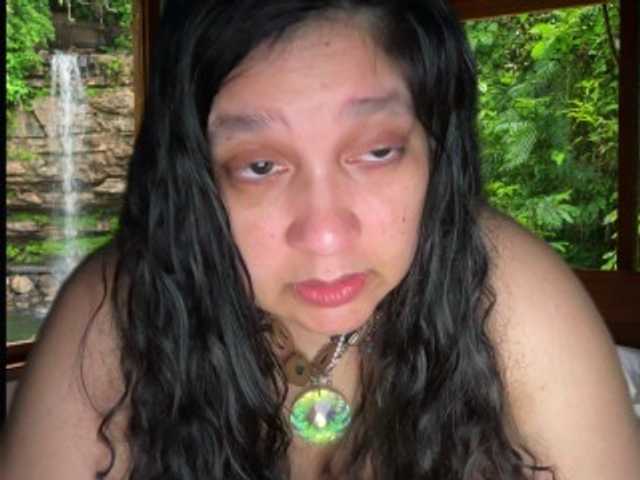 DUMBHOEMELANIE
