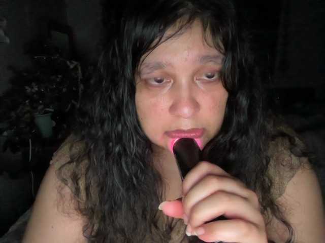 DUMBHOEMELANIE