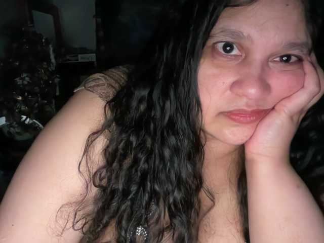 DUMBHOEMELANIE live cam on BongaCams