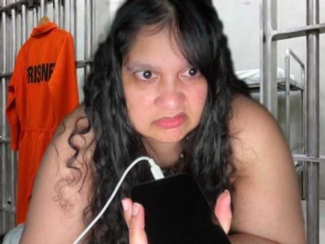 DUMBHOEMELANIE