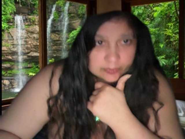DUMBHOEMELANIE