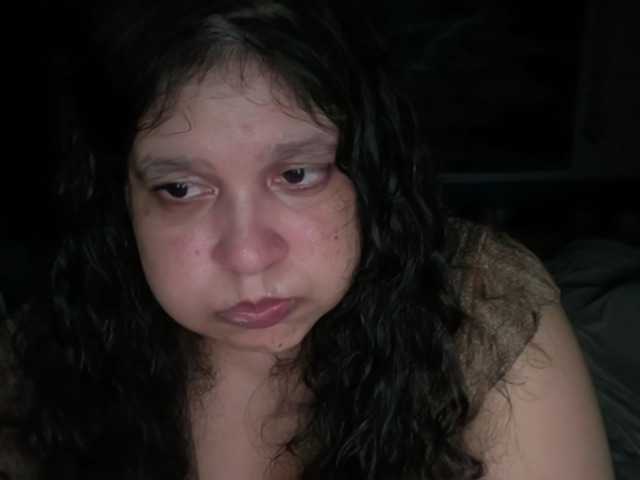 DUMBHOEMELANIE live cam on BongaCams