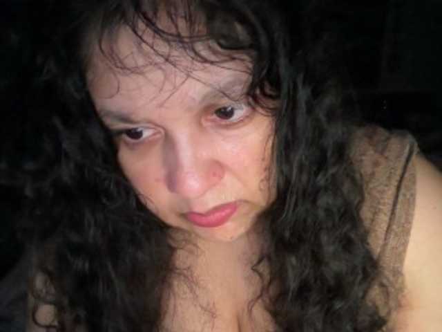 DUMBHOEMELANIE