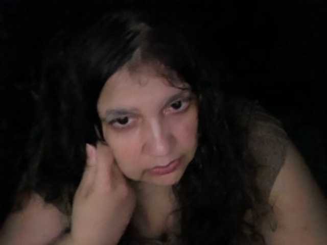 DUMBHOEMELANIE