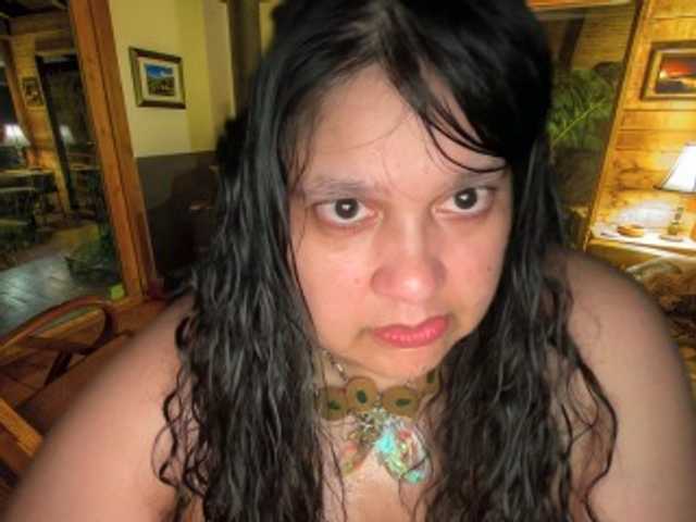 DUMBHOEMELANIE's BongaCams show and profile