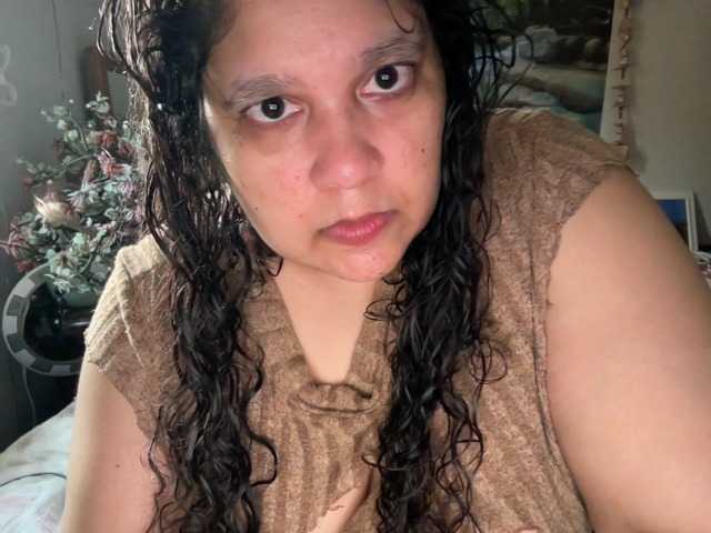 DUMBHOEMELANIE