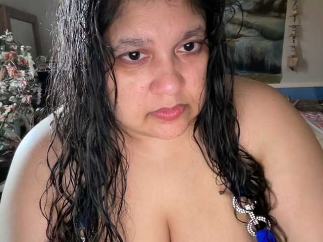 DUMBHOEMELANIE live cam on BongaCams