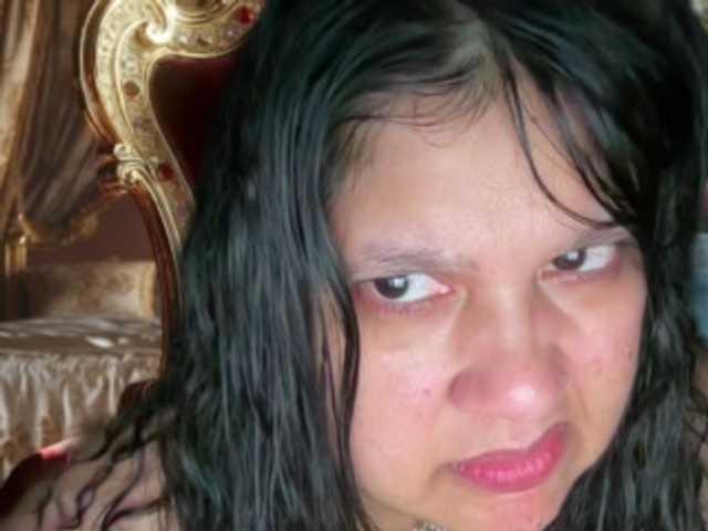 DUMBHOEMELANIE's BongaCams show and profile