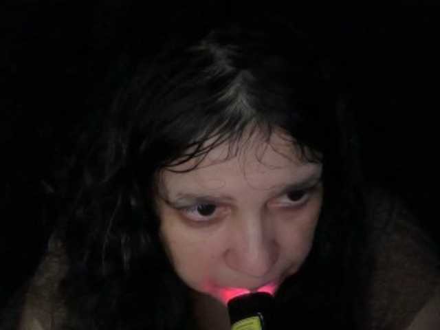 DUMBHOEMELANIE live cam on BongaCams