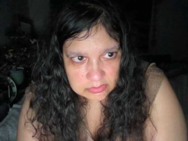 DUMBHOEMELANIE