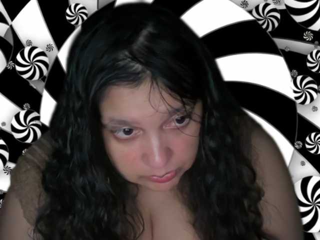 DUMBHOEMELANIE