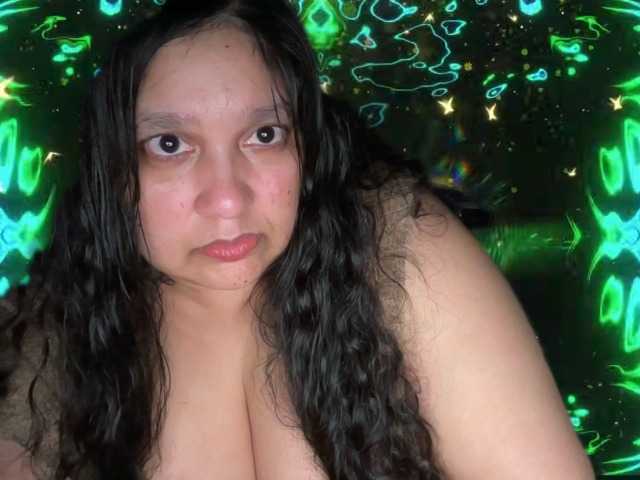 DUMBHOEMELANIE