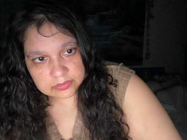 DUMBHOEMELANIE