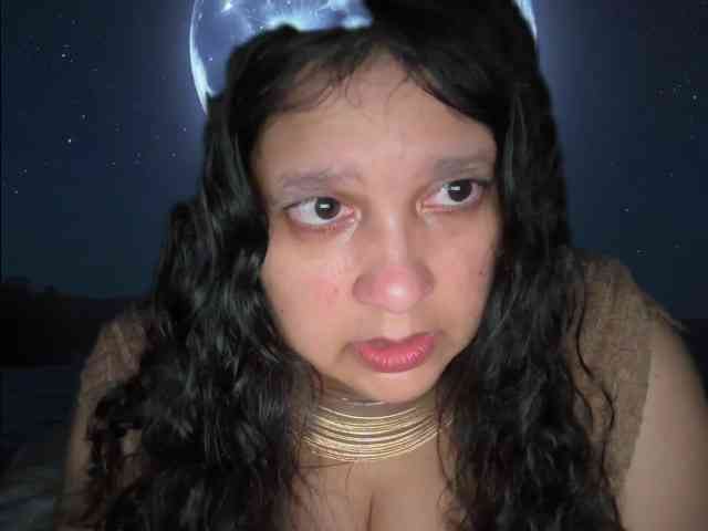 DUMBHOEMELANIE