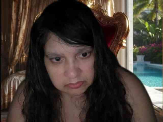 DUMBHOEMELANIE webcam