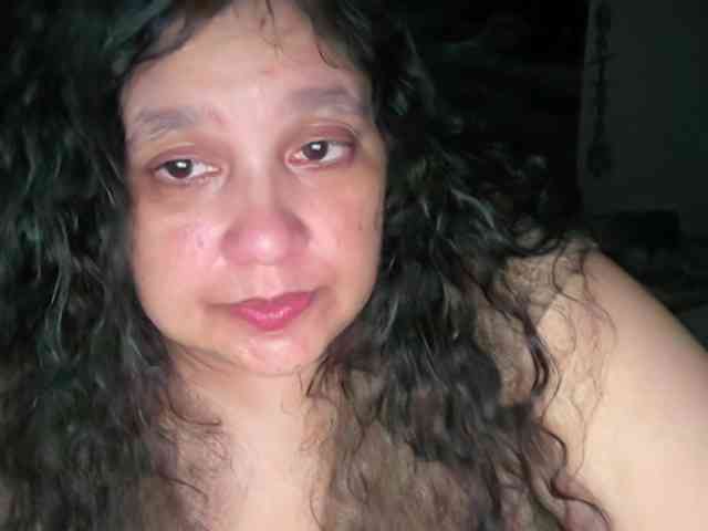 DUMBHOEMELANIE